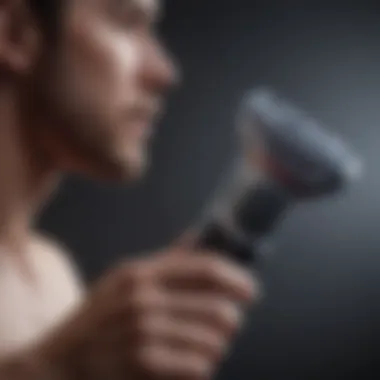 Razor with ergonomic grip for precise shaving