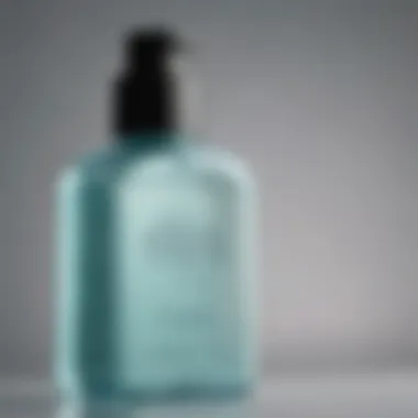 Alcohol-free mouthwash bottle design