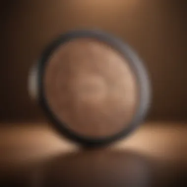 Luxurious Bronzer Compact with Intricate Design Bronzer compact with intricate design